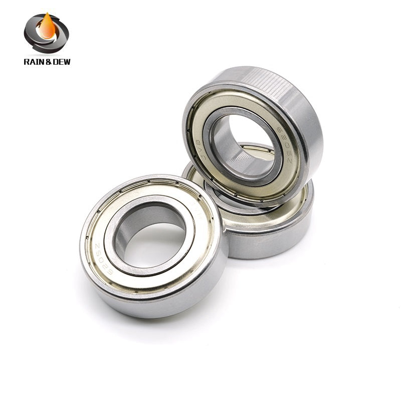 1PCS 6205ZZ ABEC-7 ball bearings (25x52x15mm). These deep groove, ZZ-shielded bearings are reliable components for various mechanical and industrial uses.